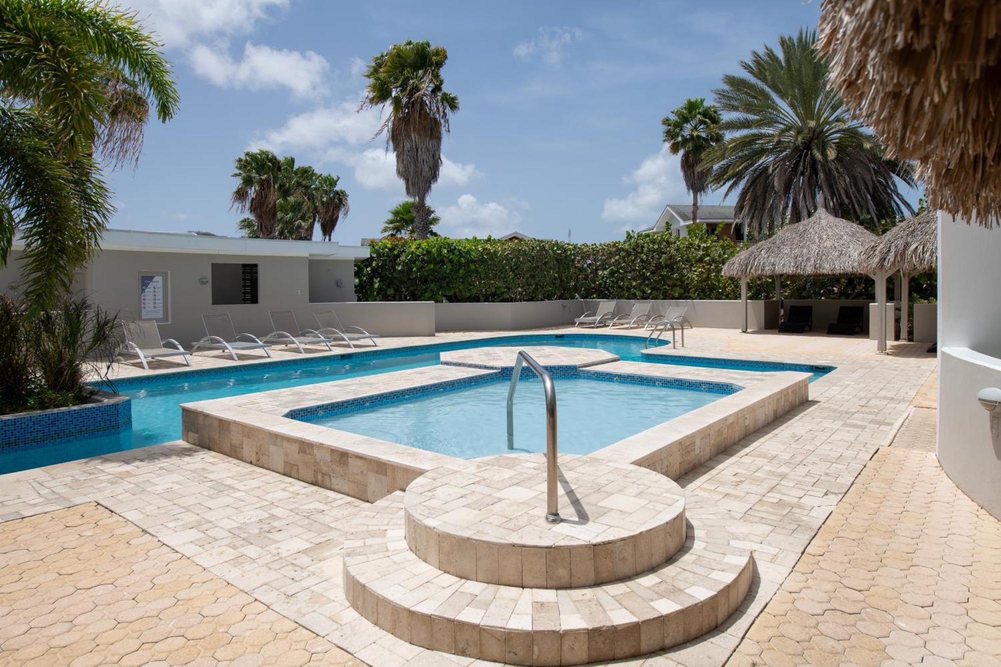 Villa At Secured Gated Resort Near Mambo Beach! Willemstad Esterno foto